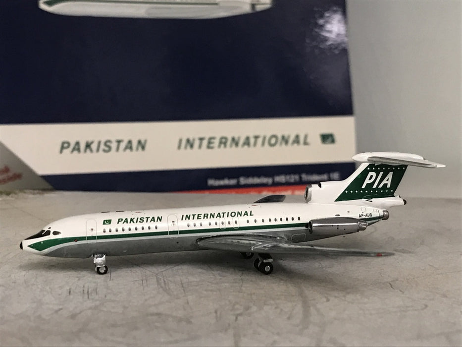 GJPIA768 | Gemini Jets 1:400 1:400 | Hawker Siddeley Trident 1E Pakistan International Airlines (PIA)