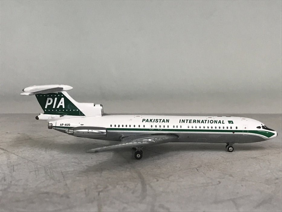 GJPIA768 | Gemini Jets 1:400 1:400 | Hawker Siddeley Trident 1E Pakistan International Airlines (PIA)