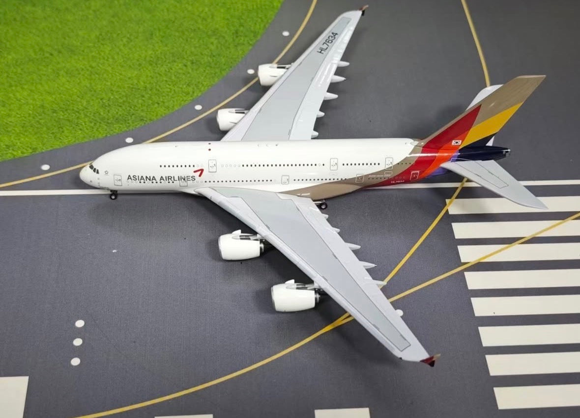 AV4428 | Aviation 400 | Airbus A380 Asiana Airlines HL7634 | is due October 2026