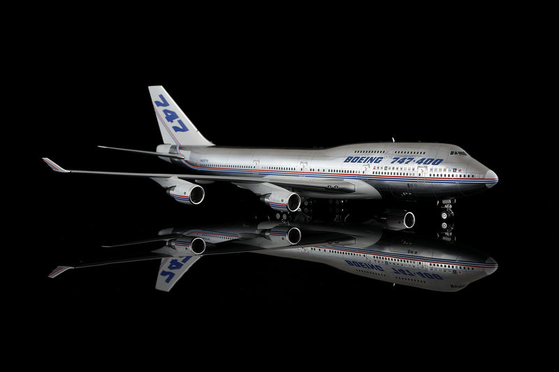 L2131 | SQ Wings | Boeing 747-400 Boeing Company N401PW House Livery with Full Polished Body