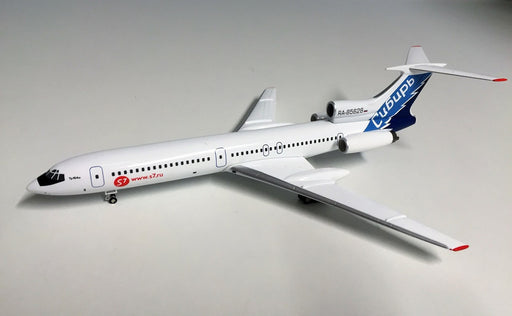 JC2SBI027 | JC Wings 1:200 | Tupolev Tu-154M S7 Siberia Airlines RA-85628