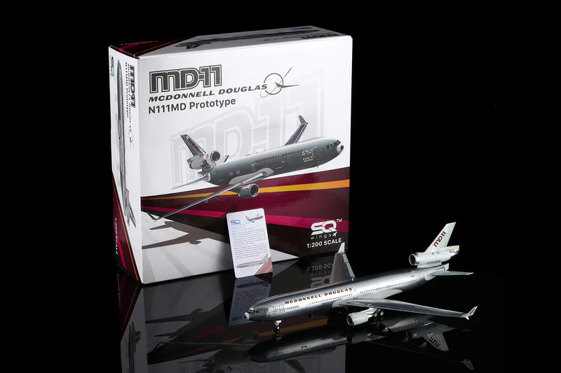 SQ Wings 1:200 MD-11 N111MD 初号機 L2105 | SQ Wings 1:200 | McDonnell Douglas MD-11 House Color