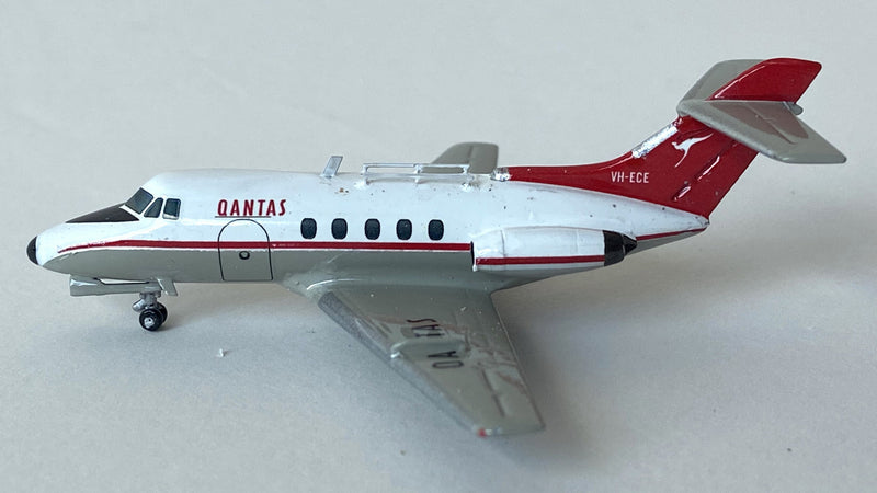 SWVHECE | Small World 1:200 | Hawker Siddeley HS.125 Qantas VH-ECE