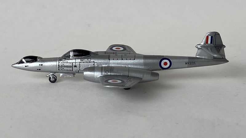 SF162 | SkyFame Models 1:200 | Gloster Prone Nose Meteor WK935