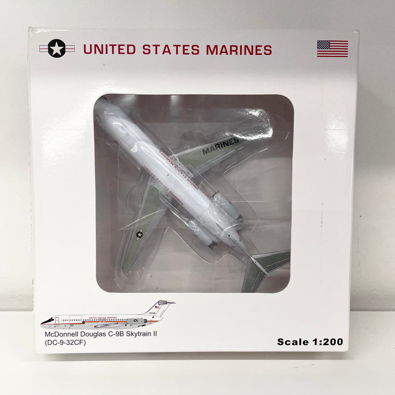 JC2043 | JC Wings 1:200 | Douglas DC-9-30 United States Marines