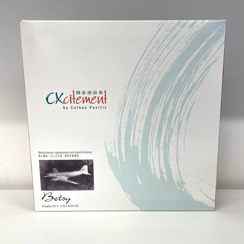 AAVR-HDB | Corgi 1:144 | Douglas DC-3 Cathay Pacific Airways 'Betsy' VR-HDB **PRE-OWNED**