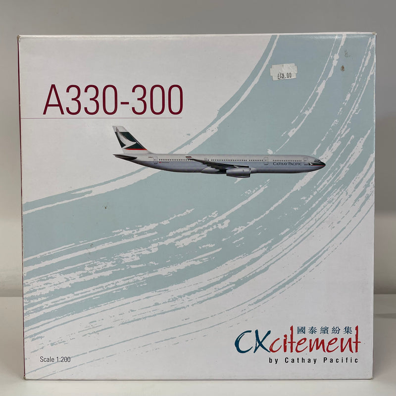 5000051000016 | Herpa 1:200 plastic | Airbus A330-300 Cathay Pacific B-HLS (Plastic Model) **PRE-OWNED**
