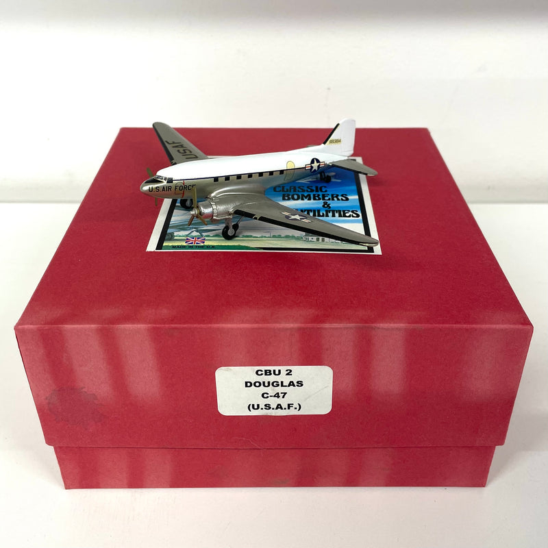 CBU-2 | Western Models UK 1:200 | Douglas C-47 USAF 118384 **PRE-OWNED**