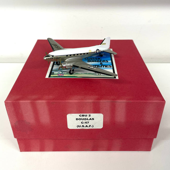CBU-2 | Western Models UK 1:200 | Douglas C-47 USAF 118384 **PRE-OWNED**