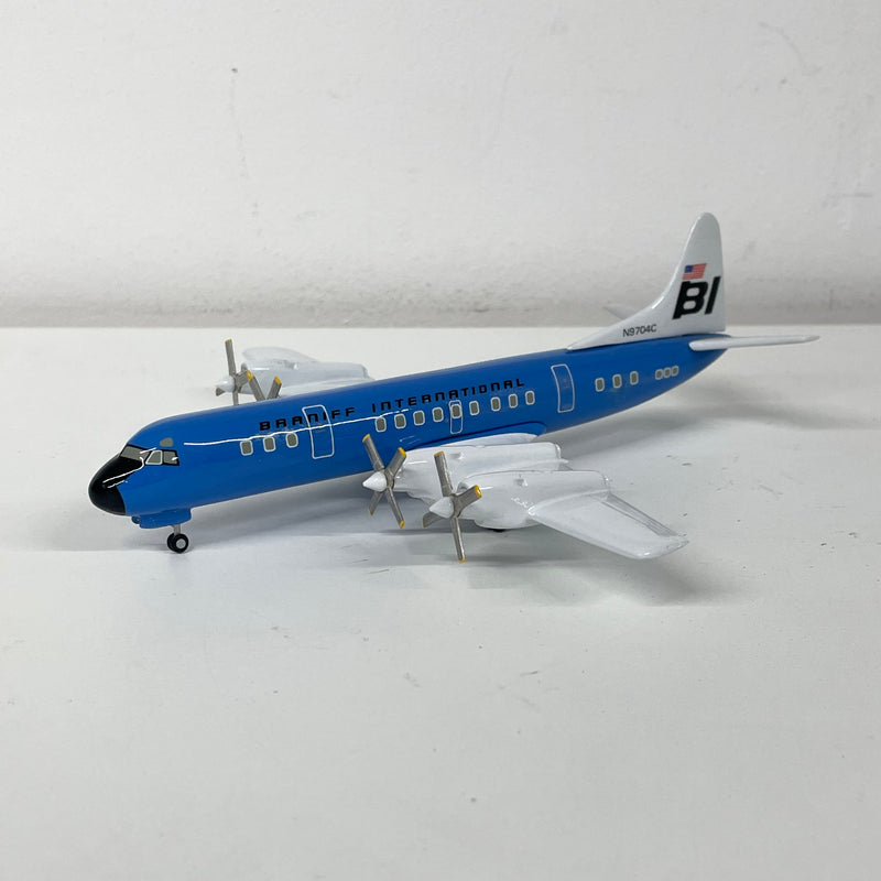 SL-N9704C | Skyline Classics 1:200 | Electra Braniff International Blue N97O4C **PRE-OWNED**