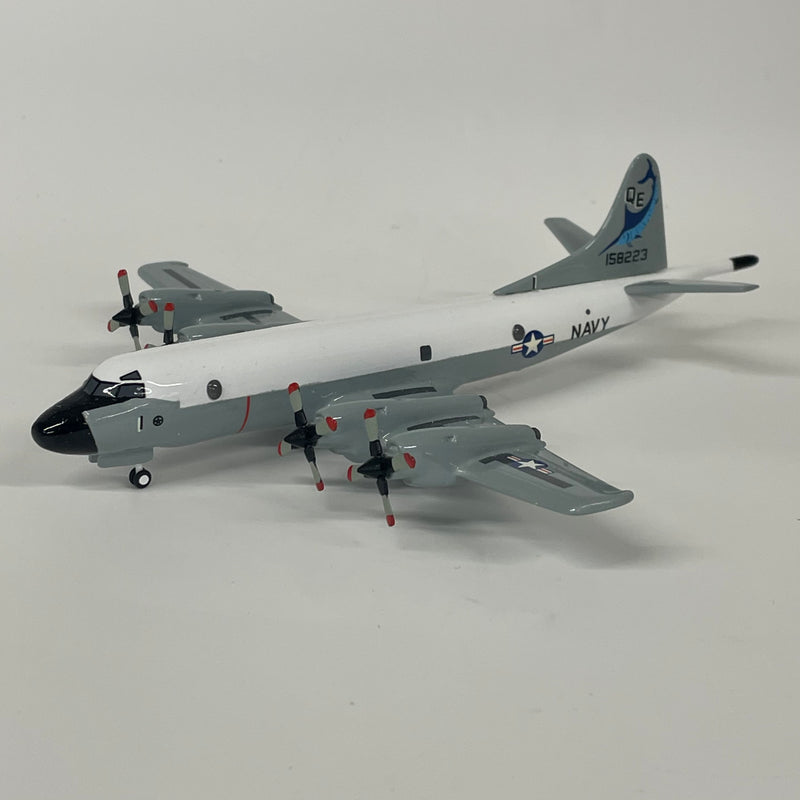 SL-158223 | Skyline Classics 1:200 | Lockeed Orion US NAVY 158223 **PRE-OWNED**