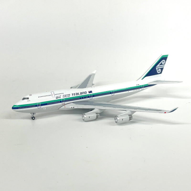 BB-ZK-NBS | Big Bird 1:500 | Boeing 747-400 Air New Zealand ZK-NBS **PRE-OWNED**