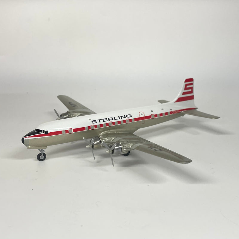 CA-4S | Western Models UK 1:200 | Douglas DC-6B Sterling OY-STP **PRE-OWNED**