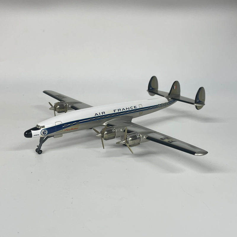 CA19C | Western Models 1:200 | Lockheed L-1649 Starliner Air France F-BHBK **PRE-OWNED**