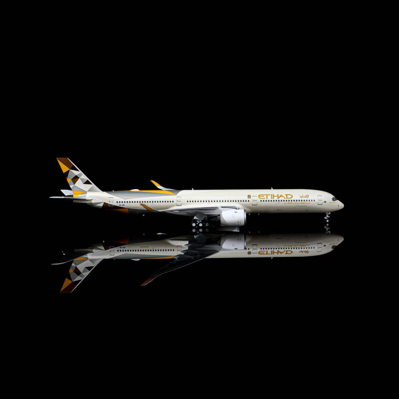 Aero Polaris 1:400 Etihad Airbus A350-1000 Model – Aviation Retail
