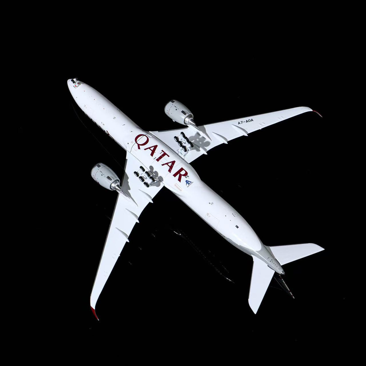 HA35K0008 | Aero Polaris 1:400 | Airbus A350-1000 Qatar Airways A7-AOA