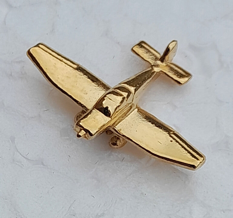 CL094 | Clivedon Collection Pin Badges | Societe Avions Jodel 22ct Gold plated pin badge