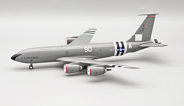 IF135USA1495 | InFlight200 | Boeing KC-135R United States Air Force 59-1495 with stand