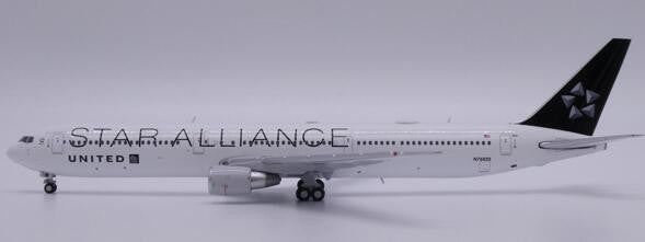 LH4368 | JC Wings 1:400 | Boeing 767-400ER United Airlines Star Alliance N76055 | is due October 2024