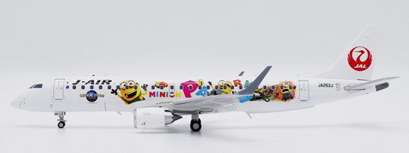 SA2010 | JC Wings 1:200 | Embraer ERJ-190STD J-Air Minion Park JA252J | is due September 2024