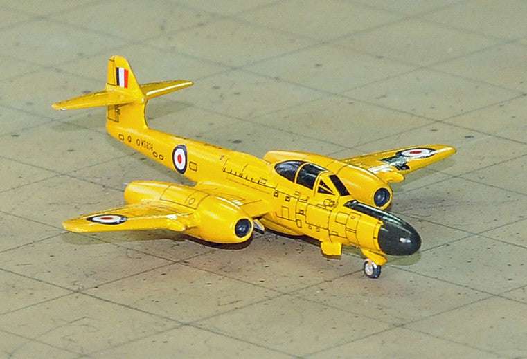 SF303 | SkyFame Models 1:200 | Gloster Meteor NF.14 RAF WS838 A&AEE, Boscombe Down