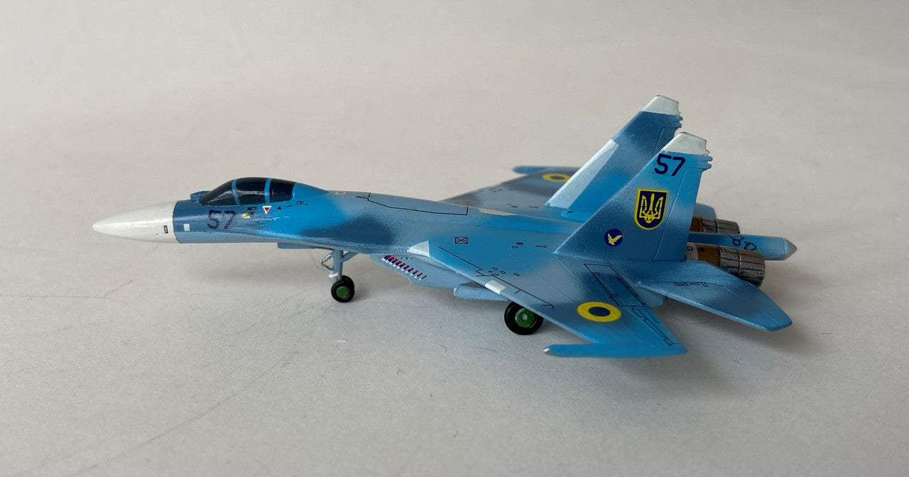 SF467 | SkyFame Models 1:200 | Sukhoi SU-27 Ukraine Air Force 57