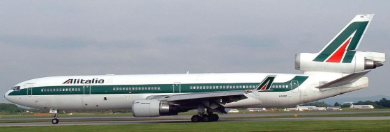 XX40588 | JC Wings 1:400 | Alitalia McDonnell Douglas MD-11 Reg: I-DUPD With Antenna | is due May 2025