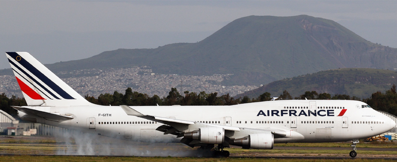 L2070FD | SQ Wings 1:200 | Boeing 747-400 Air France F-GITH (flaps down)