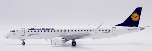 XX20356 | JC Wings 1:200 | Embraer ERJ-190LR Lufthansa Regional Reg: D-AECD With Stand | is due July 2025