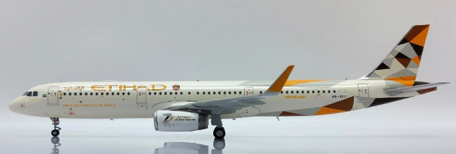 LH2403 | JC Wings 1:200 | Airbus A321 Etihad Airways Reg: A6-AEE With Stand | is due August 2025