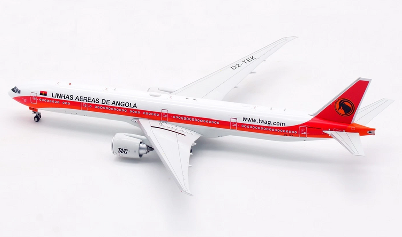 AV4216 | Aviation 400 | Boeing 777-3M2ER Linhas Aereas de Angola Airlines BD2-TEK TAAG detachable gear