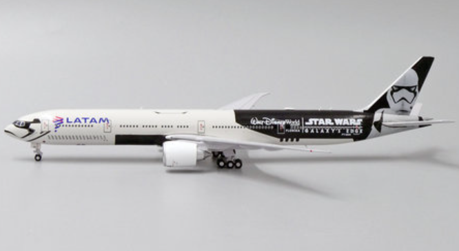 EW477W007 | JC Wings 1:400 | Boeing 777-300ER LATAM PT-MUA 'Galaxy's Edge Livery' | is due October 2025