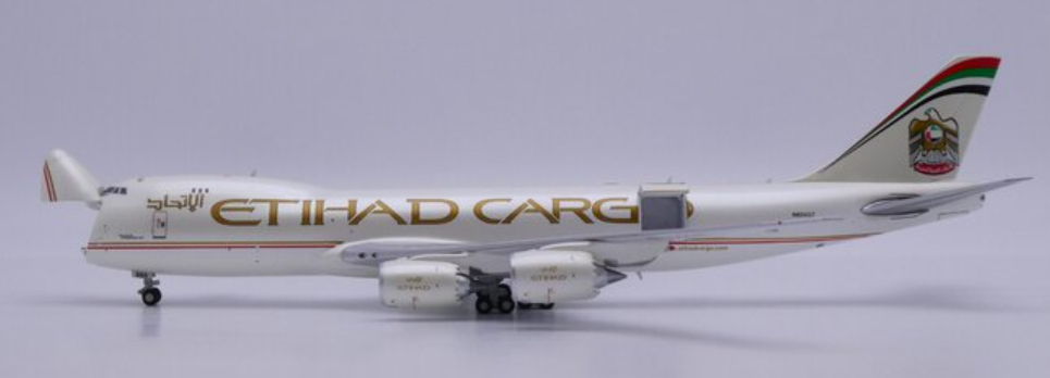 XX40159C | JC Wings 1:400 | Boeing 747-8F Etihad Cargo Interactive Series N855GT | is due October 2025
