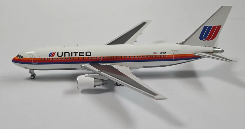 400007 | V1:400 Models | Boeing 767-200ER United Airlines N611UA | is due December 2025