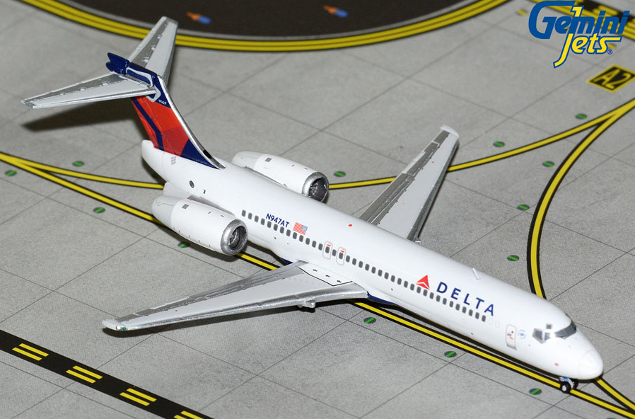 GJDAL2361 | GeminiJets 1:400 | Boeing 717-200 Delta N947AT | is due October 2025