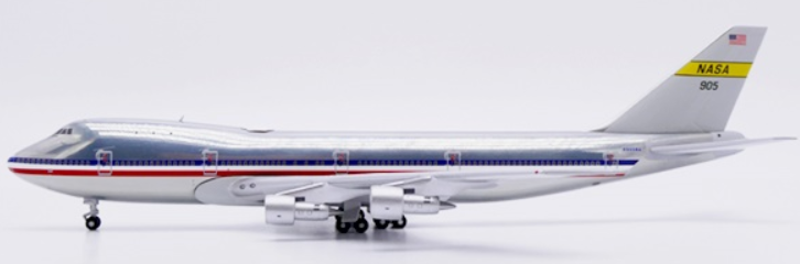 XX40340 | JC Wings 1:400 | Boeing 747-100 NASA "Yellow Stripe" Polished" N905NA | is due November 2025