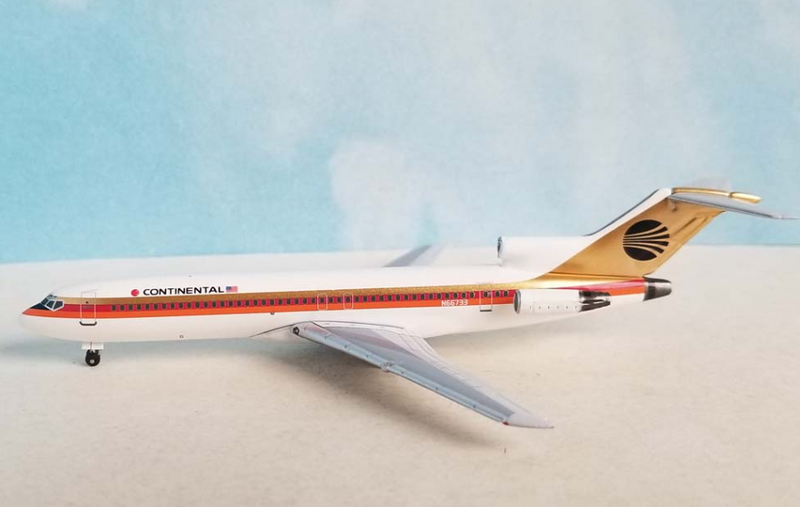 AC411478 | Aero Classics 1:400 | Boeing B727-200 Continental Airlines N66733