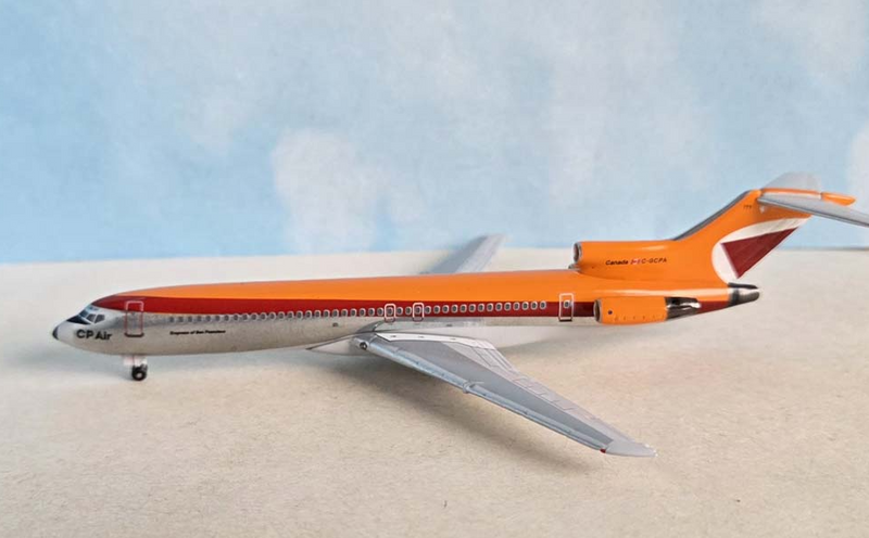 AC411479 | Aero Classics 1:400 | Boeing 727-200 CP AIR C-GCPA