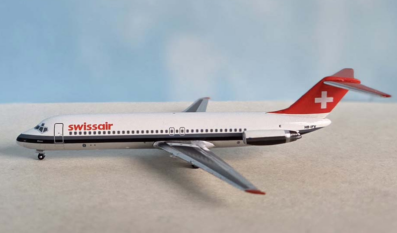 AC411448 | Aero Classics 1:400 | DC-9-32 Swissair HB-IFV