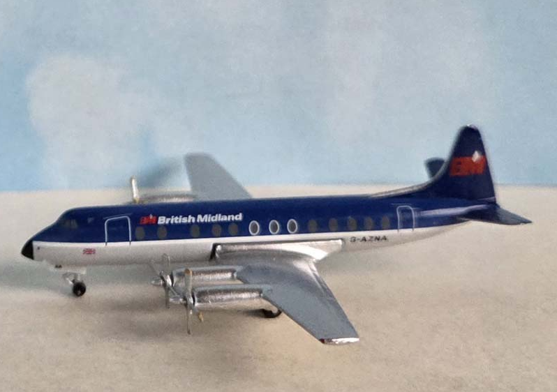 AC411460 | Aero Classics 1:400 | Viscount 800 British Midland G-AZNA