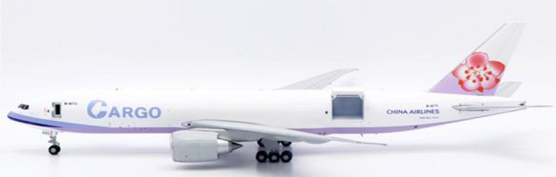 XX20101C | JC Wings 1:200 | Boeing 777F China Airlines Cargo B-18771 Interactive Series | is due January 2026
