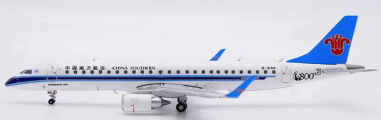 XX40276 | JC Wings 1:400 | Embraer ERJ-190LR China Southern Airlines B-3199 800th E-Jet | is due January 2026