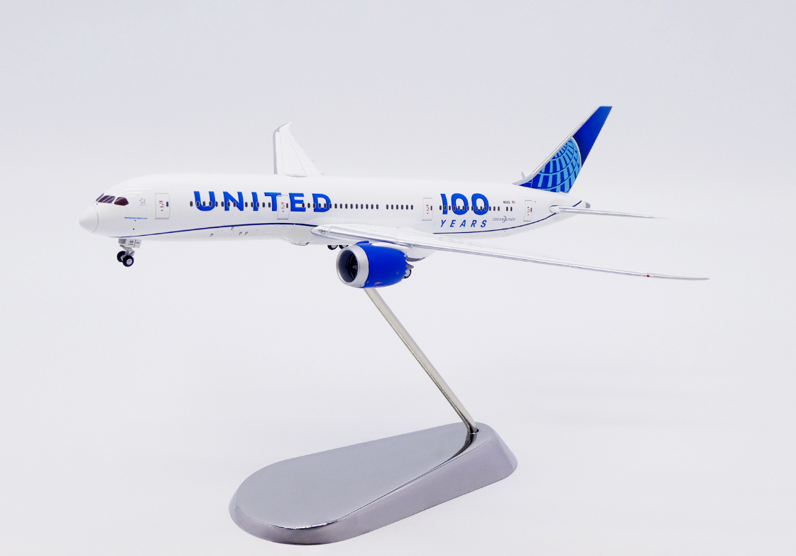 GJUAL2228 | GeminiJets 1:400 | Boeing 787-9 Dreamliner United Airlines N61101 100 / Centennial