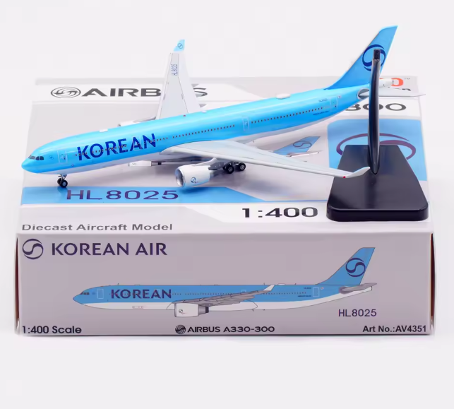 AV4351 | Aviation 400 | Airbus A330-300 Korean Air HL8025