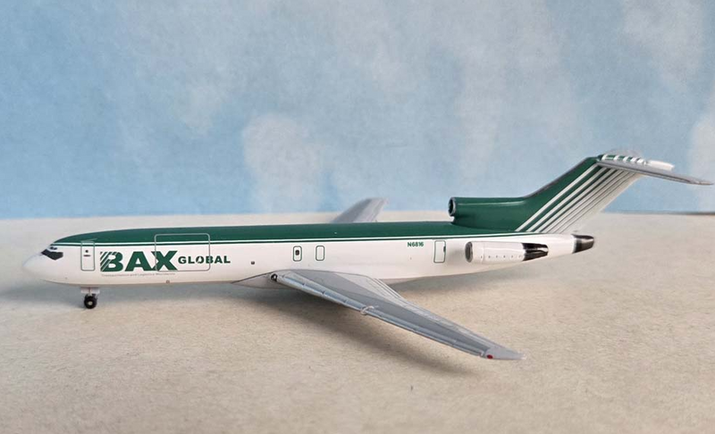 AC411507 | Aero Classics 1:400 | Boeing 727-200F BAX N6816