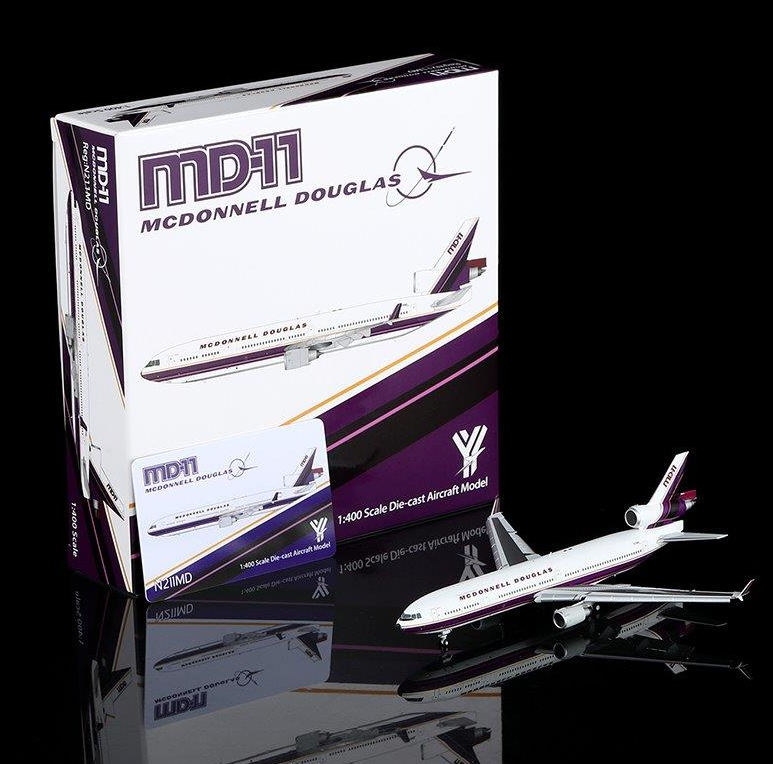 YY1103 | YY Wings 1:400 | McDonnell Douglas MD-11 House Colours N211MD