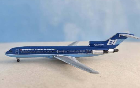 BBX41682 | Aero Classics 1:400 | International Airways N406BN