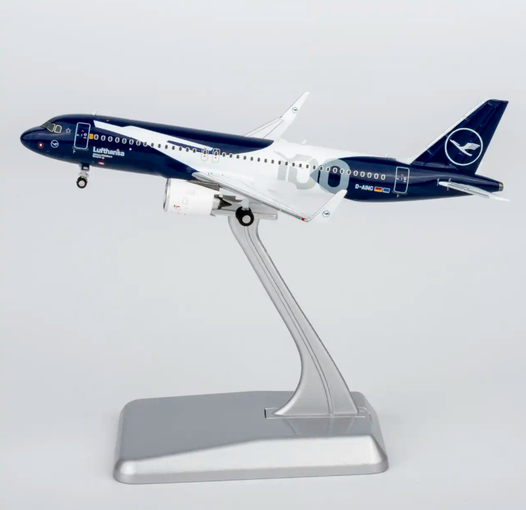 NG15071 | NG Models 1:400 | Airbus A320neo Lufthansa D-AING (100 Years Anniversary; with luxurious package) (with stand)