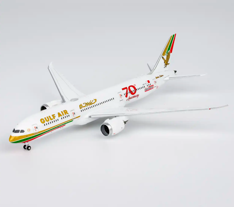 NG55157 | NG Models 1:400 | Boeing 787-9 Dreamliner Gulf Air A9C-FG 1976 retro cs, "70 Years" sticker