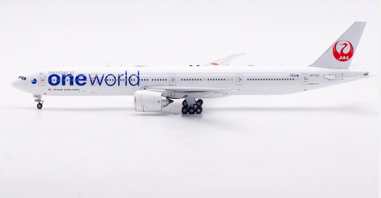 AV4410 | Aviation 400 | Boeing 777‑300ER Japan Air Lines JA732J Oneworld